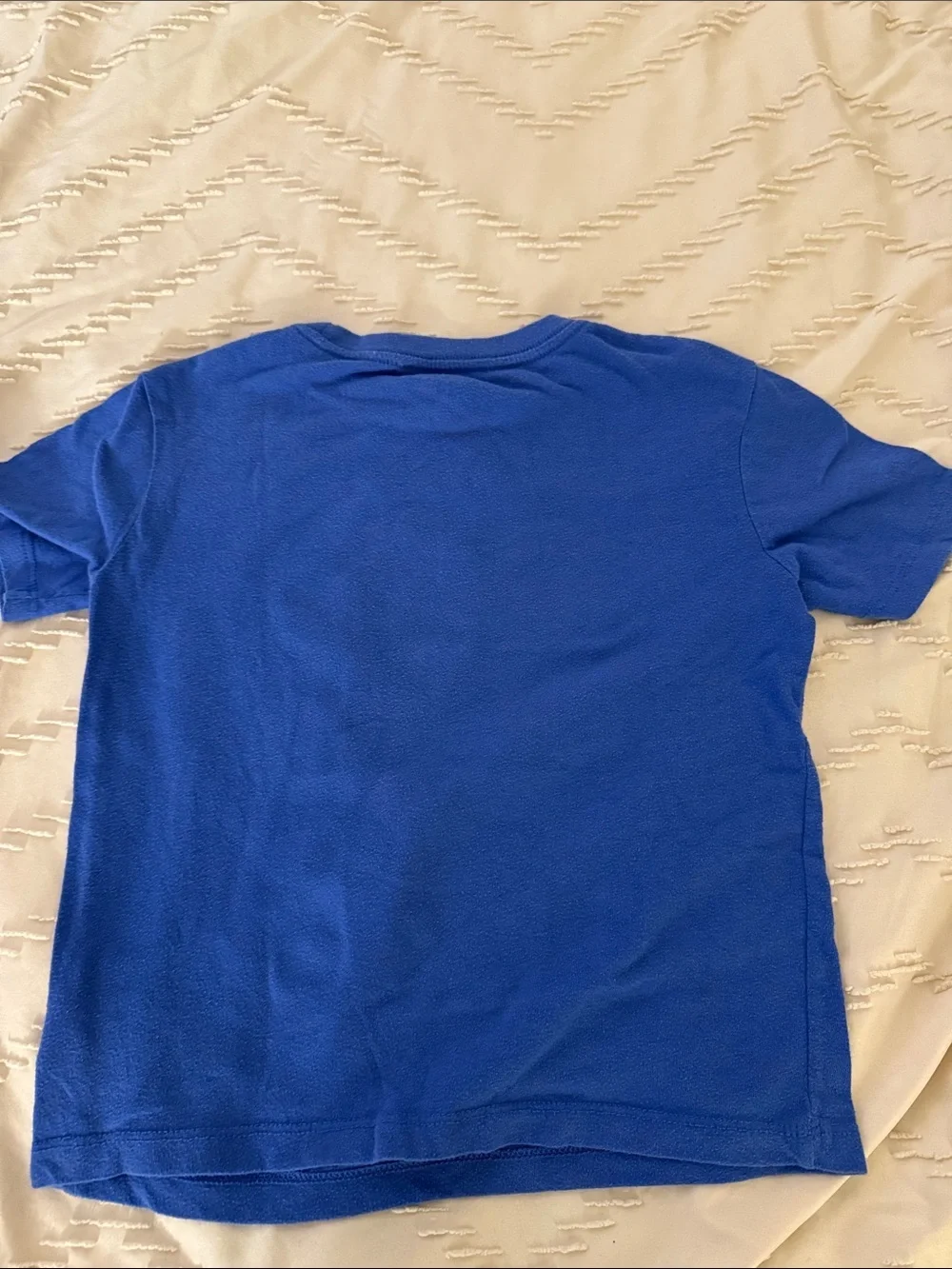 Old Navy Blue Graphic Tee 'Being Kind is Cool'